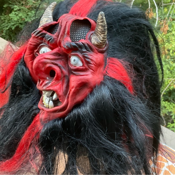 COPY - Silicone red devil face with long hair halloween costume party - Picture 3 of 11